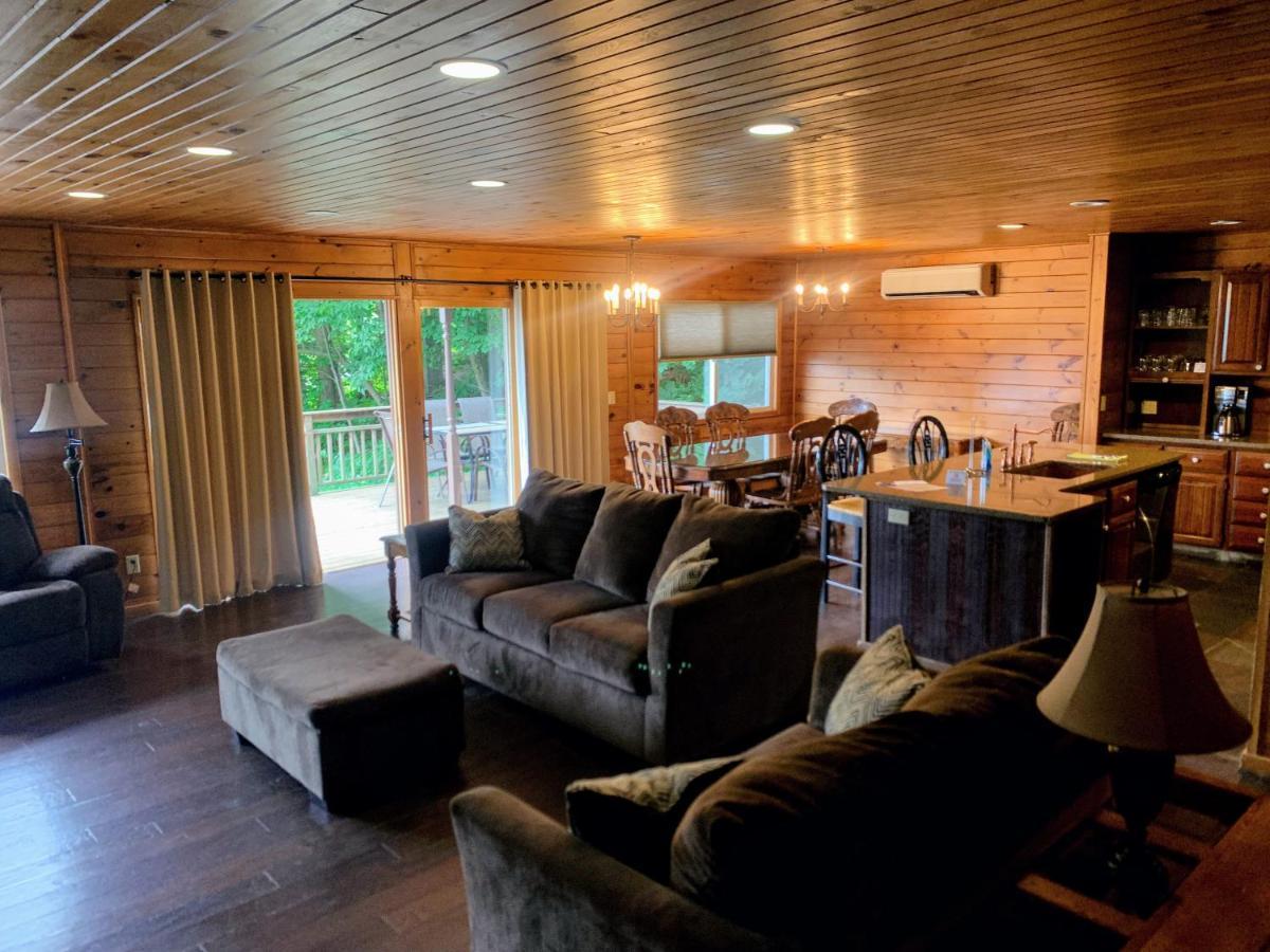 Blue Lagoon Resort Lac George Extérieur photo