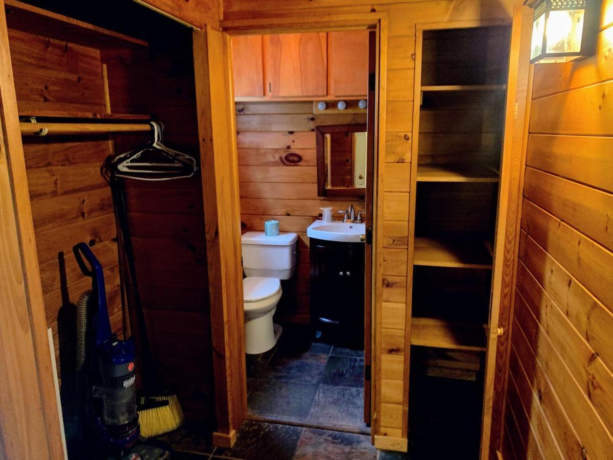Blue Lagoon Resort Lac George Extérieur photo