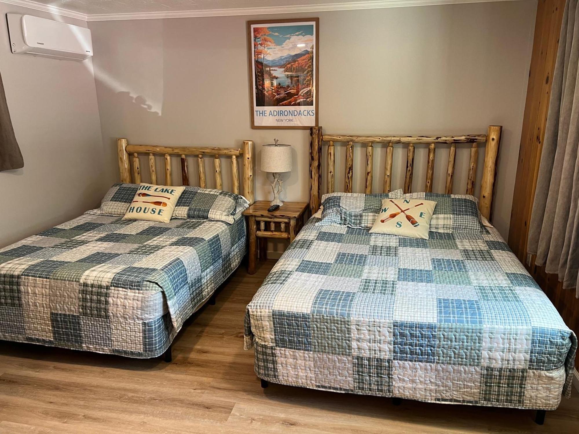 Blue Lagoon Resort Lac George Extérieur photo