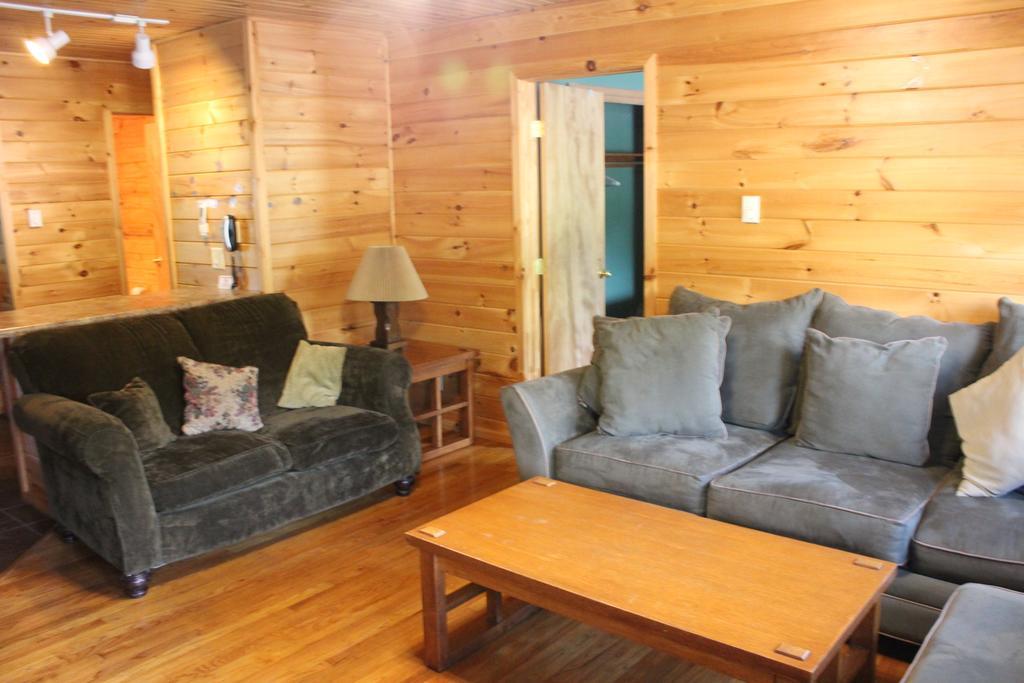 Blue Lagoon Resort Lac George Extérieur photo