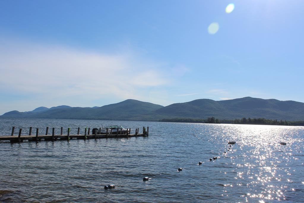 Blue Lagoon Resort Lac George Extérieur photo