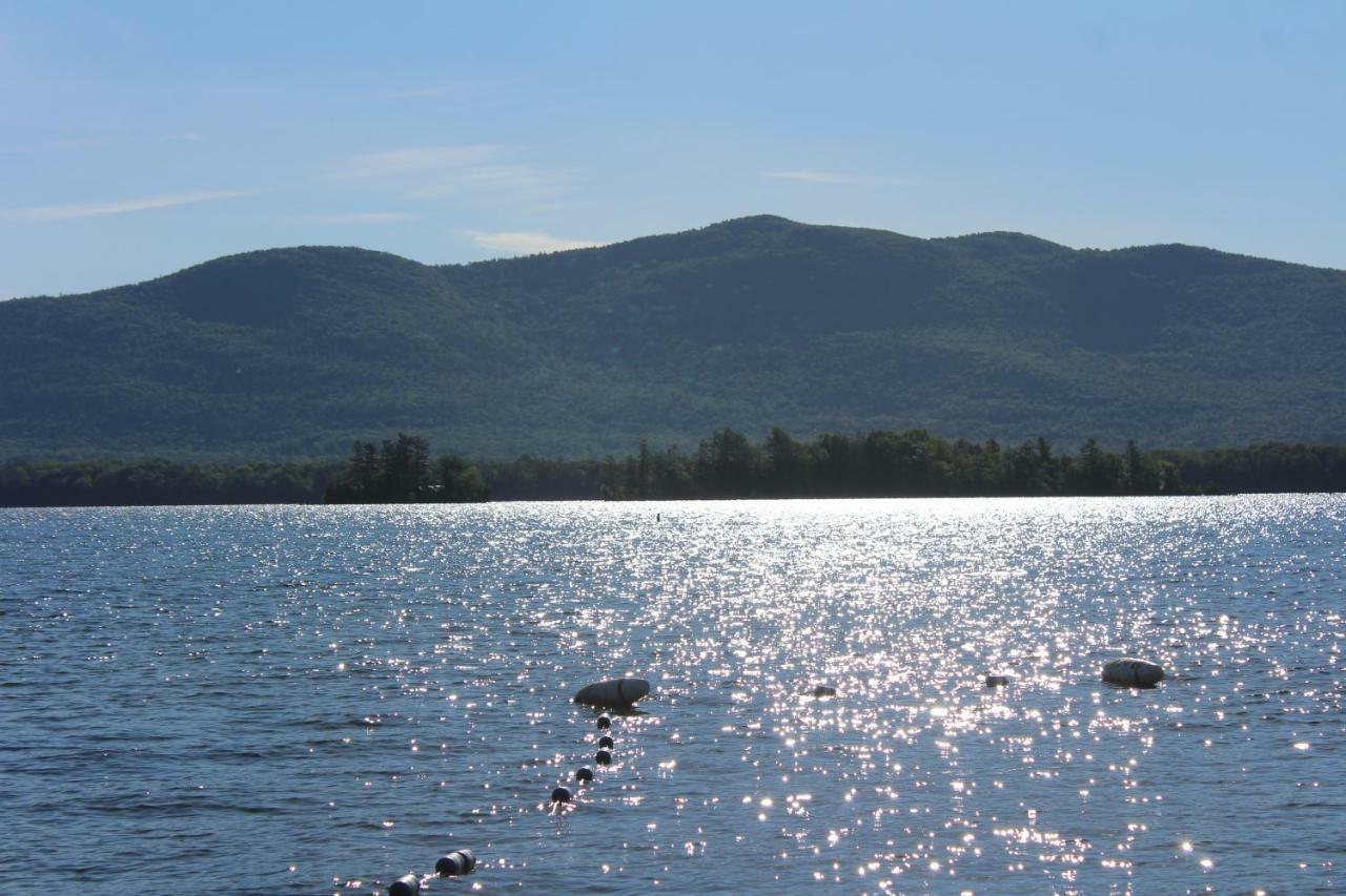 Blue Lagoon Resort Lac George Extérieur photo