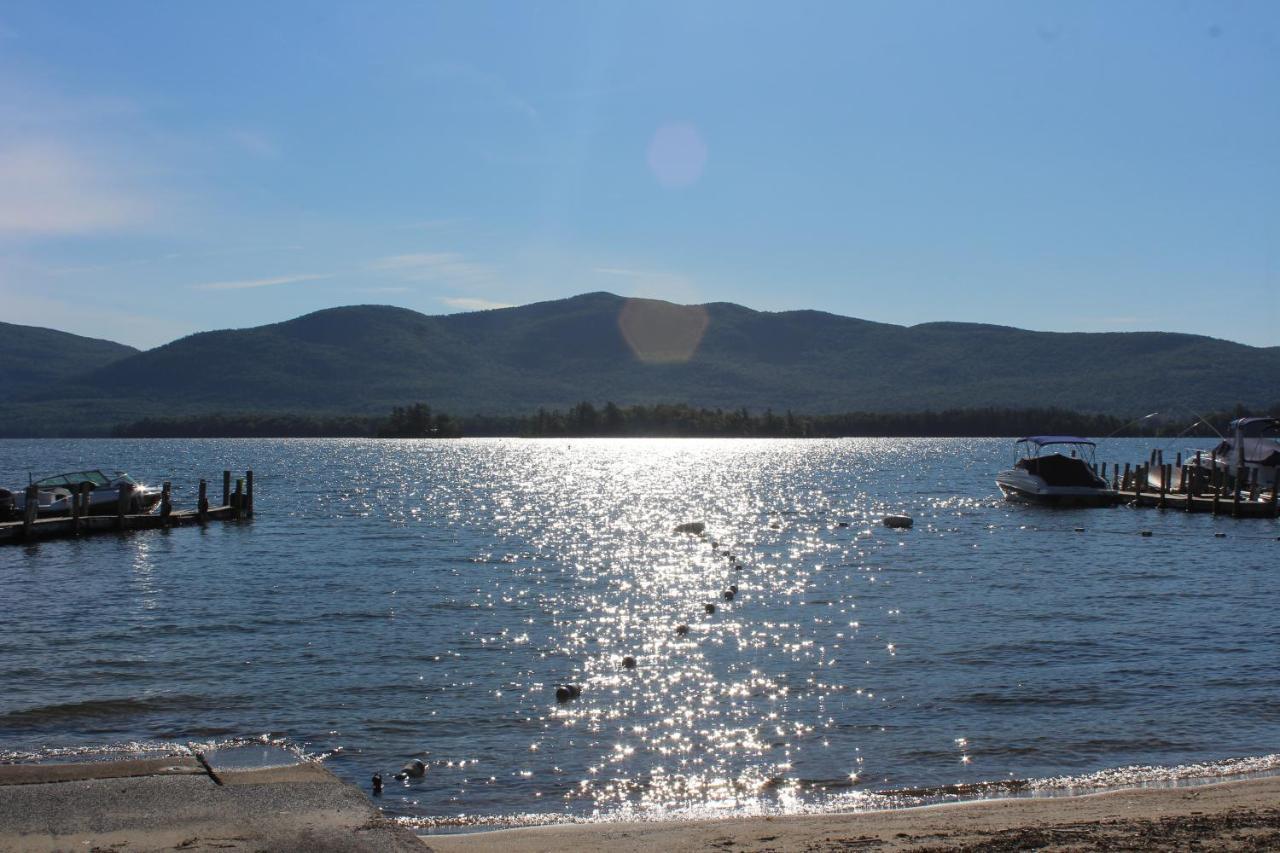 Blue Lagoon Resort Lac George Extérieur photo